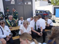 sf monntag 2025100